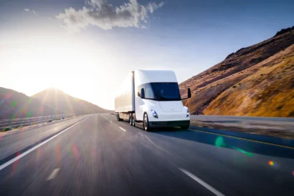 EV Realty Raises $75M to Build Charging Hubs for Electric Truck Fleets 7 TH-EV