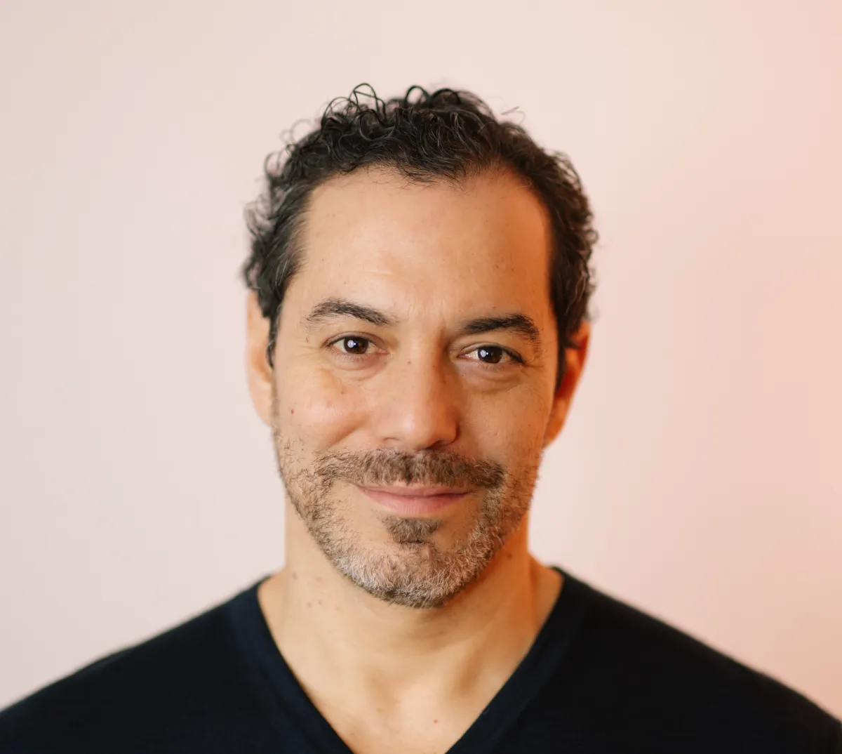 Ex-SpaceX Engineer Jamie Gull Launches $15.1M Deep Tech Fund Wave Function Ventures 1 Paid-Manny-Medina-Co-founder-and-CEO