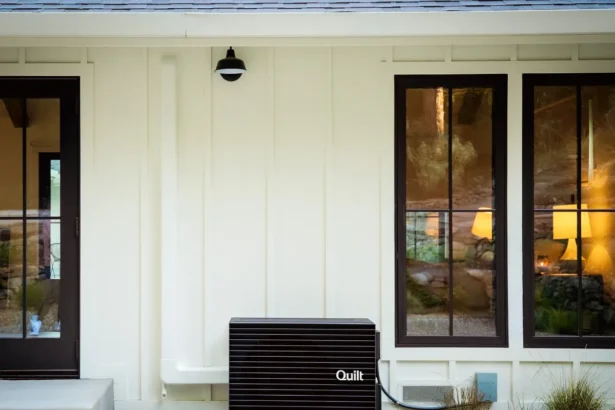 quilt-outdoor-unit