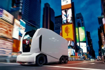Einride Raises $100M to Scale Electric and Autonomous Freight Technology 3 Self driving truck