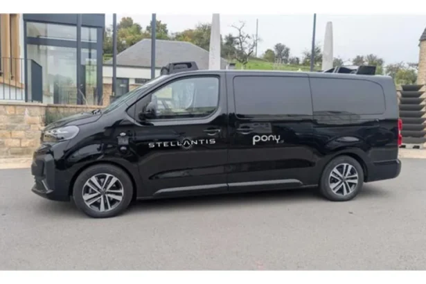stellantis-pony-ai