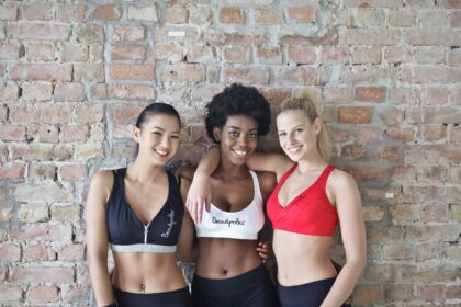 Oura Rings in a New Era: Young Women Drive Smart Ring Boom 9 Young women